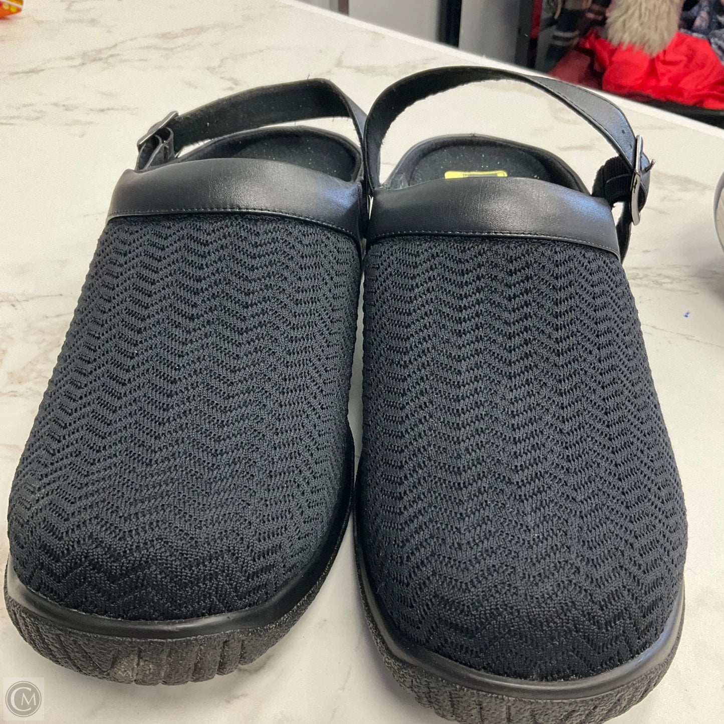 Shoes Flats By Drew In Black, Size: 13