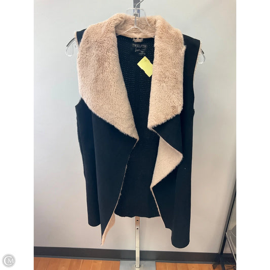 Vest Sweater By Clothes Mentor In Black & Cream, Size: M