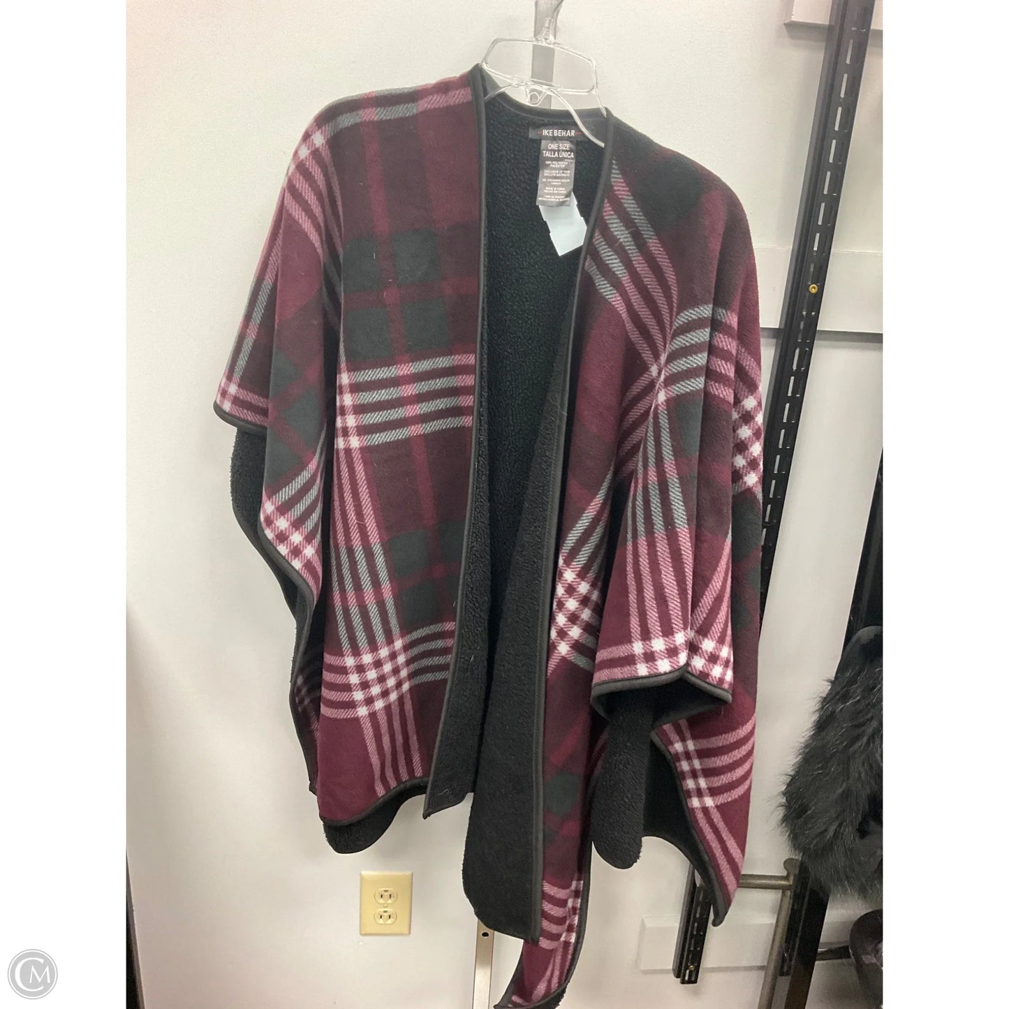 Poncho By Clothes Mentor In Plaid Pattern, Size: Osfm