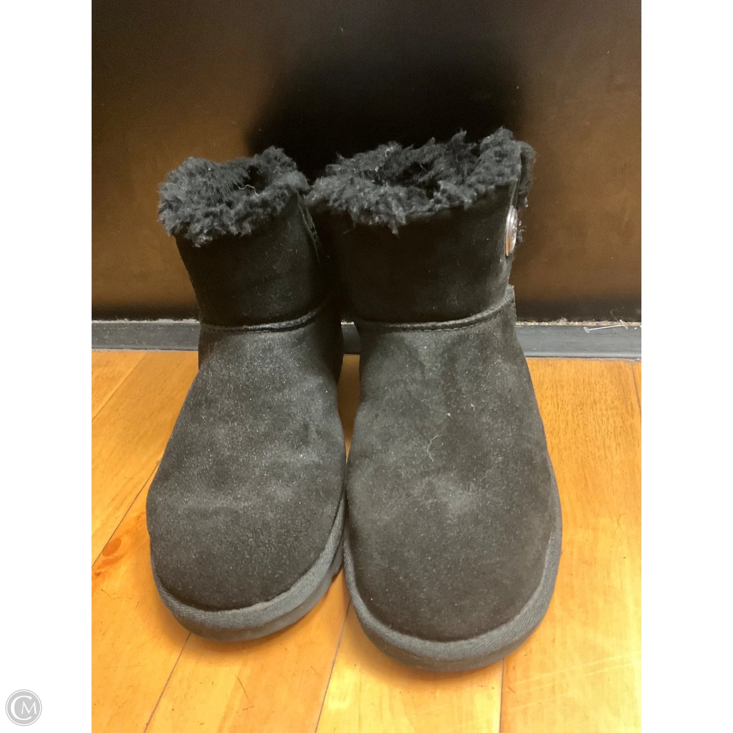 Boots Designer By Ugg In Black, Size: 8