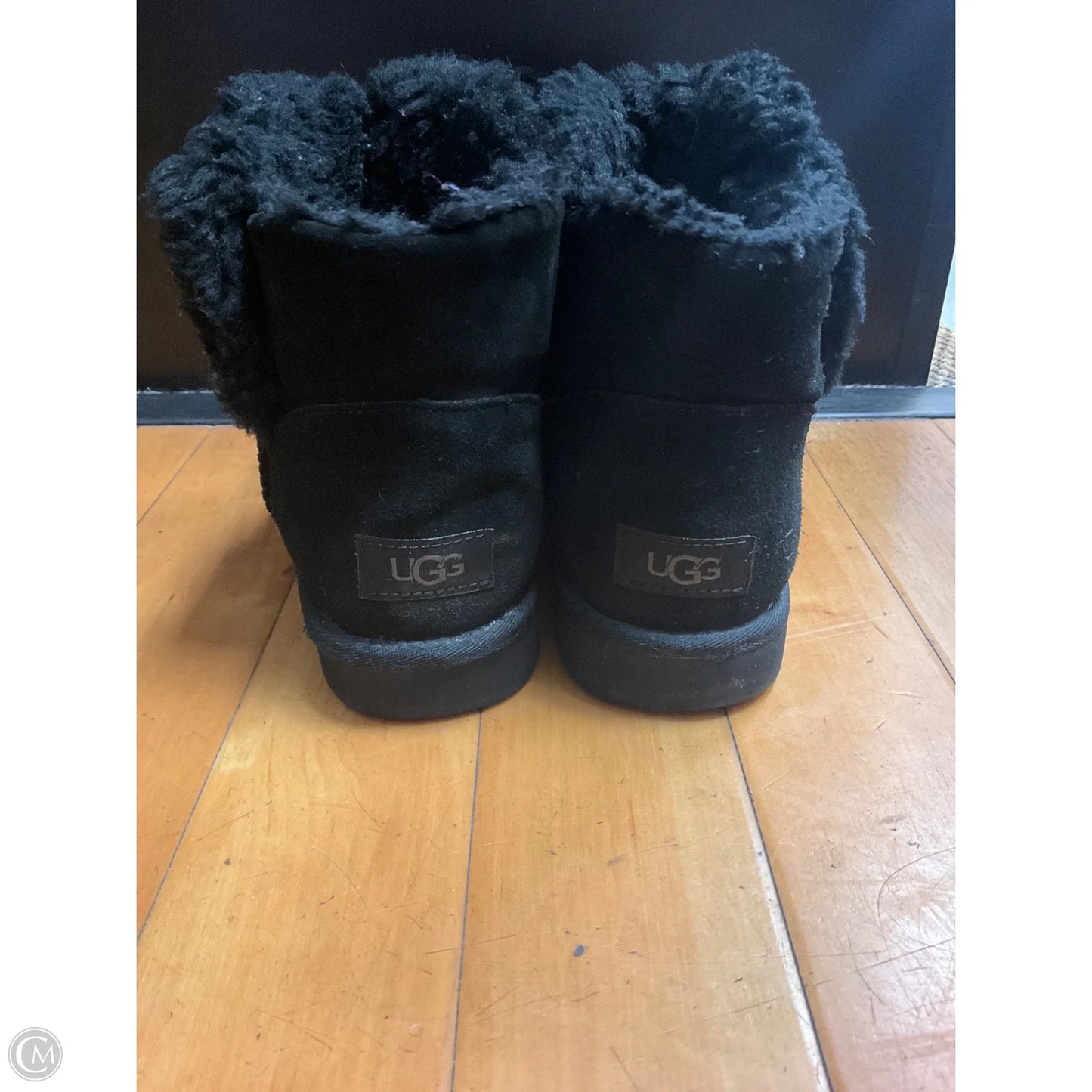 Boots Designer By Ugg In Black, Size: 8