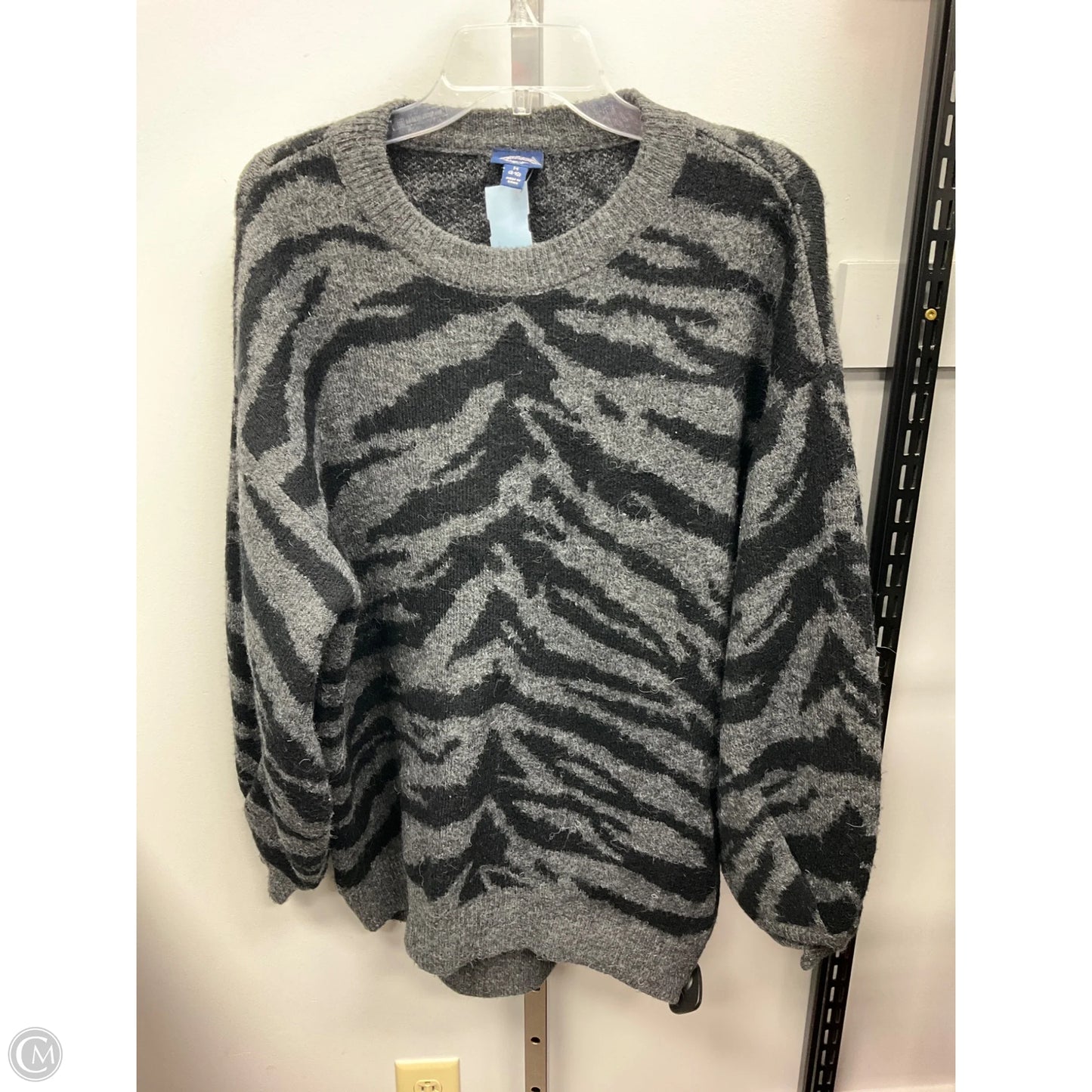 Sweater By Scoop In Animal Print, Size: M