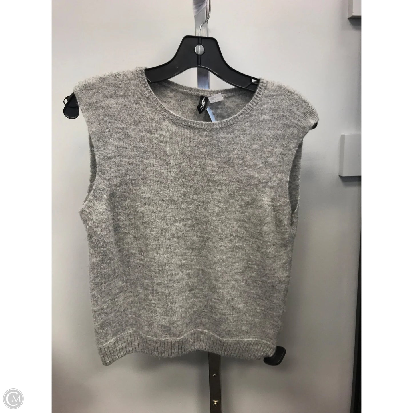 Vest Sweater By Divided In Grey, Size: M