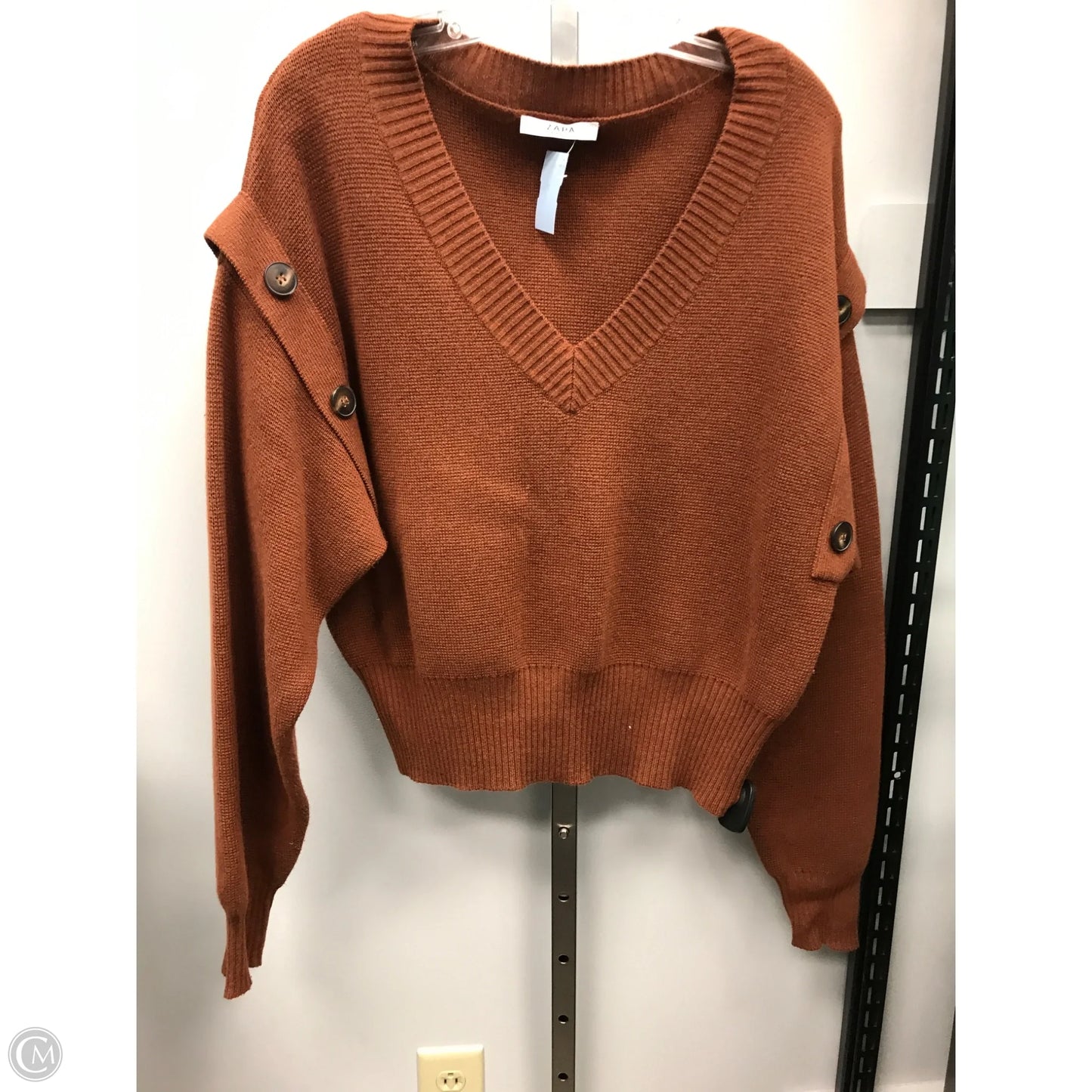 Sweater By Clothes Mentor In Brown, Size: S