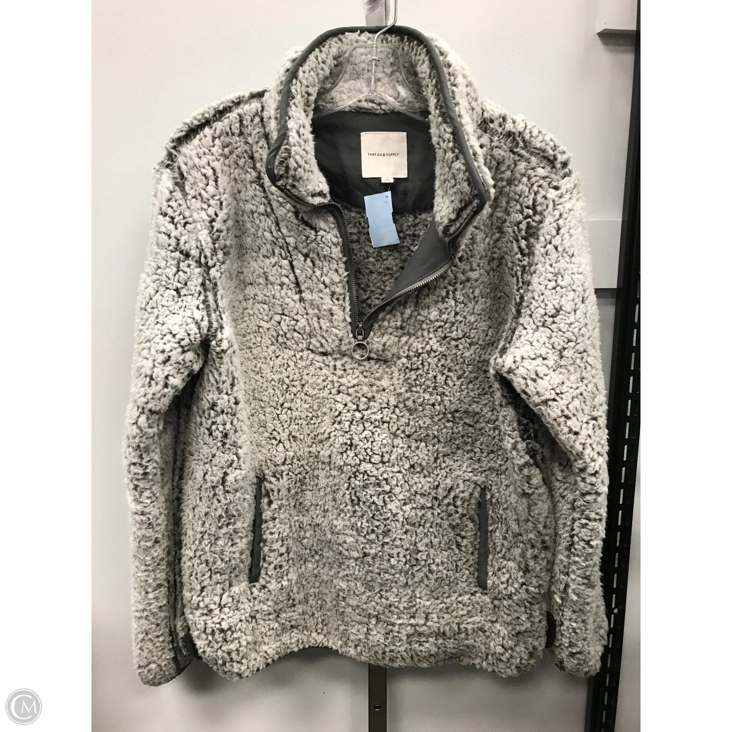 Jacket Faux Fur & Sherpa By Thread And Supply In Grey, Size: S