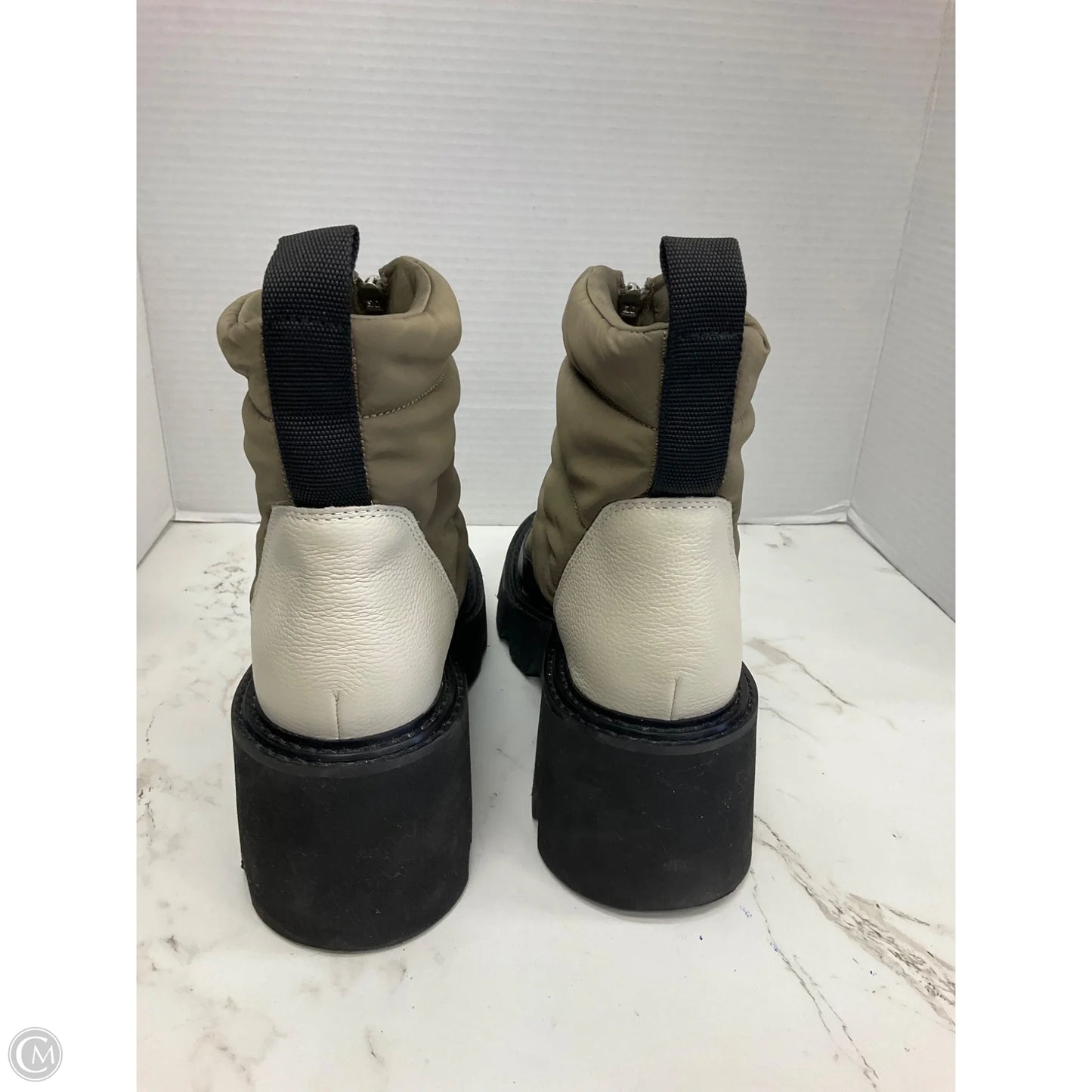 Boots Hiking By Dolce Vita In Green, Size: 9.5