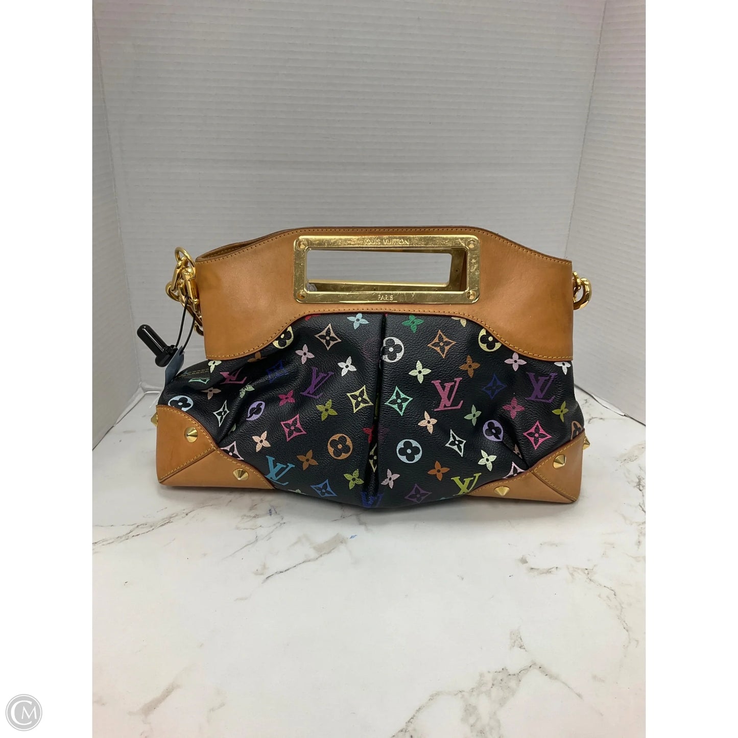 Handbag Luxury Designer By Louis Vuitton, Size: Medium