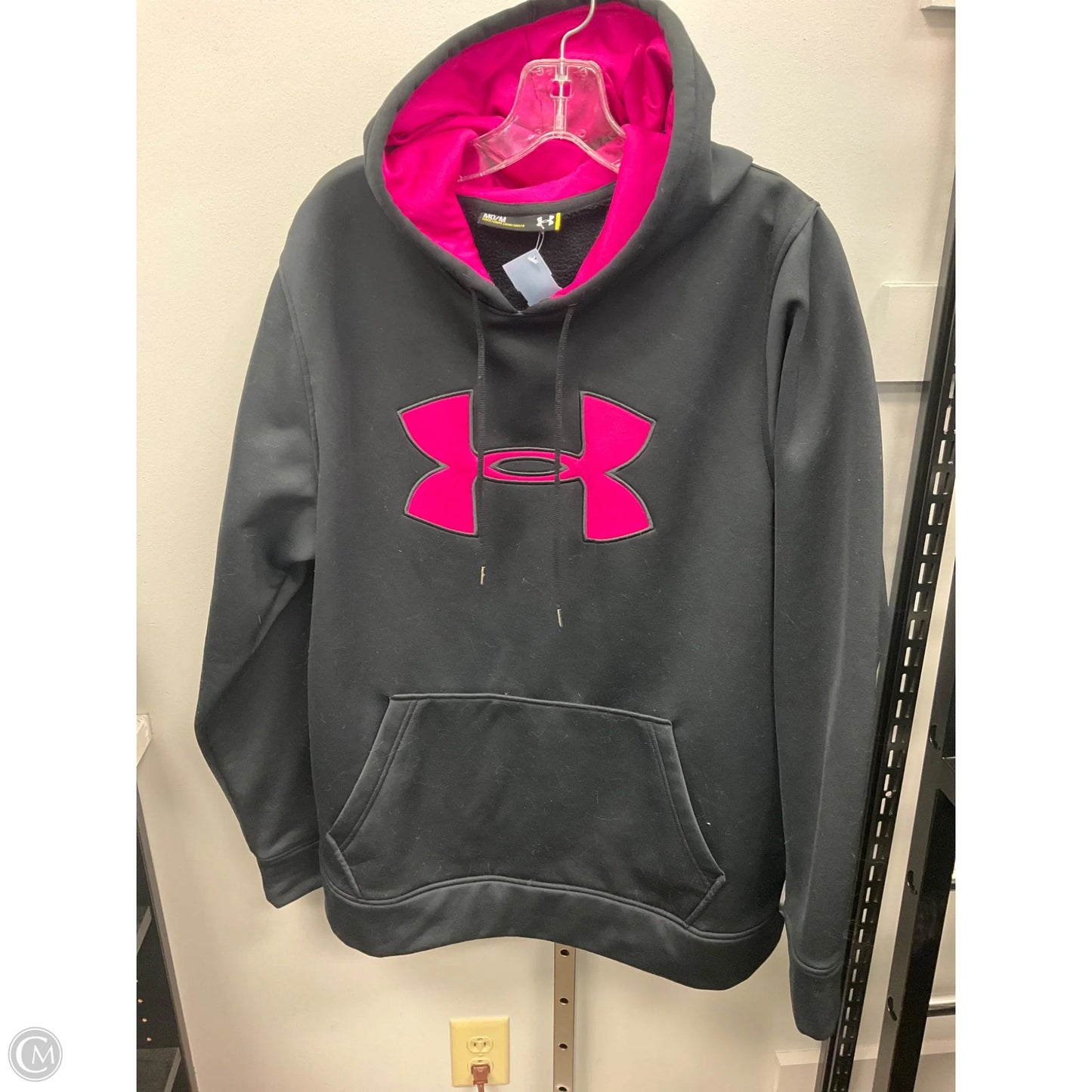 Athletic Sweatshirt Hoodie By Under Armour In Black & Pink, Size: M