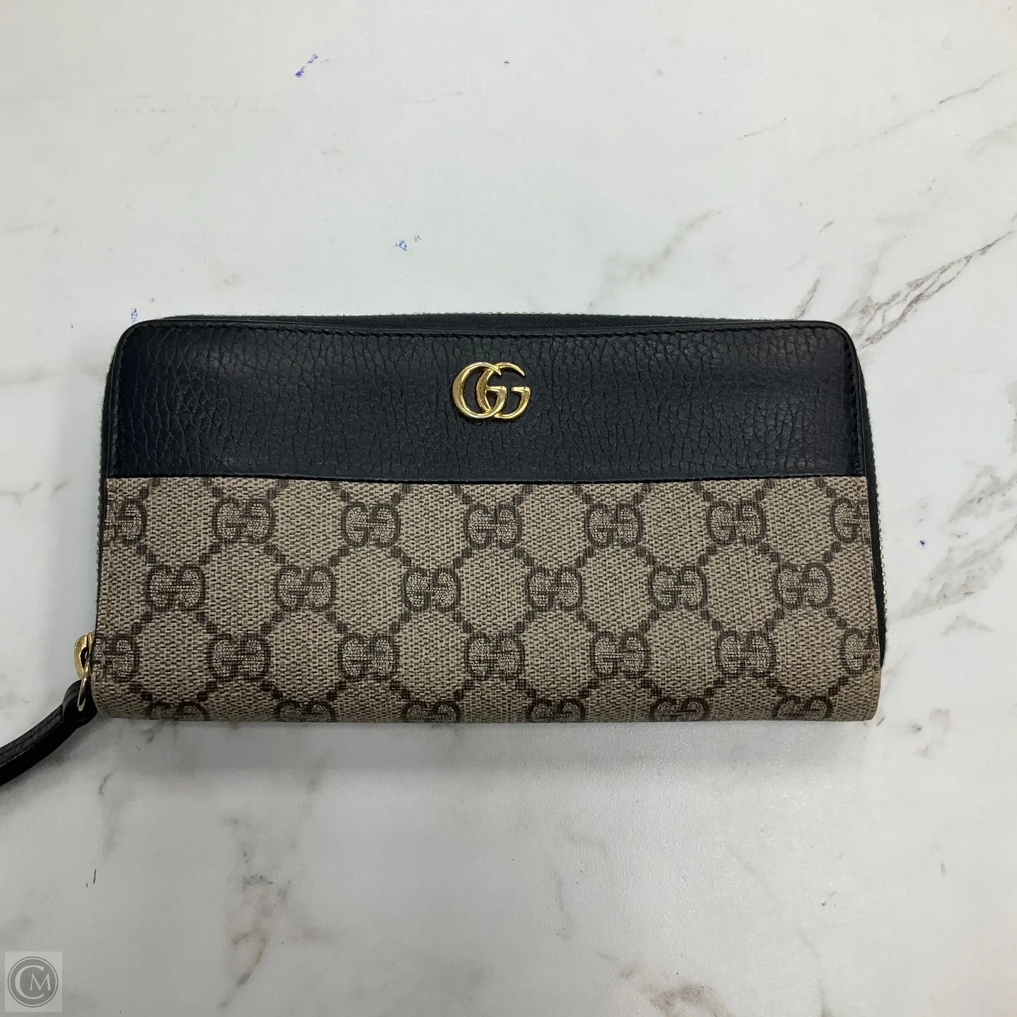Wallet Luxury Designer By Gucci, Size: Medium