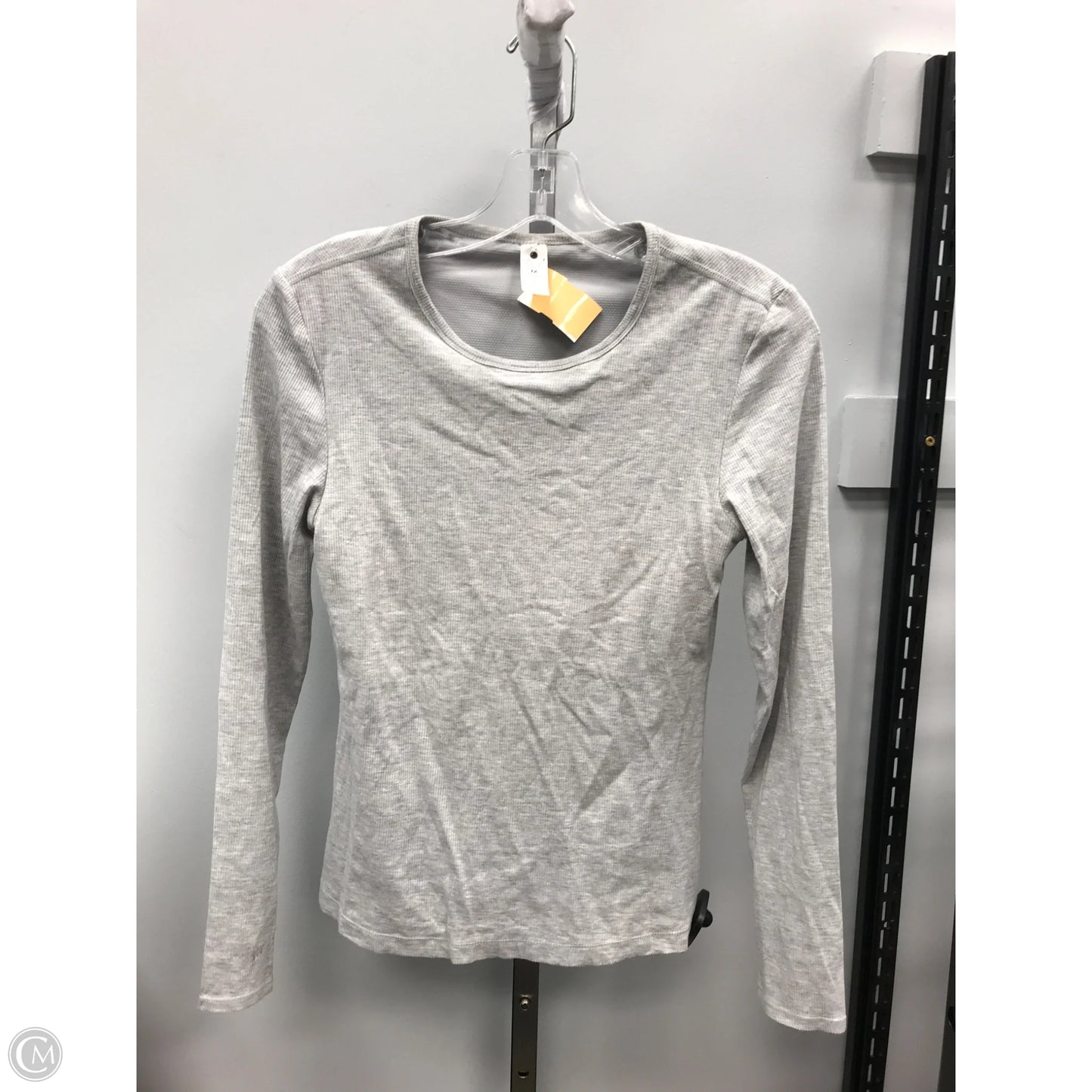 Top Long Sleeve By Yogalicious In Grey, Size: M