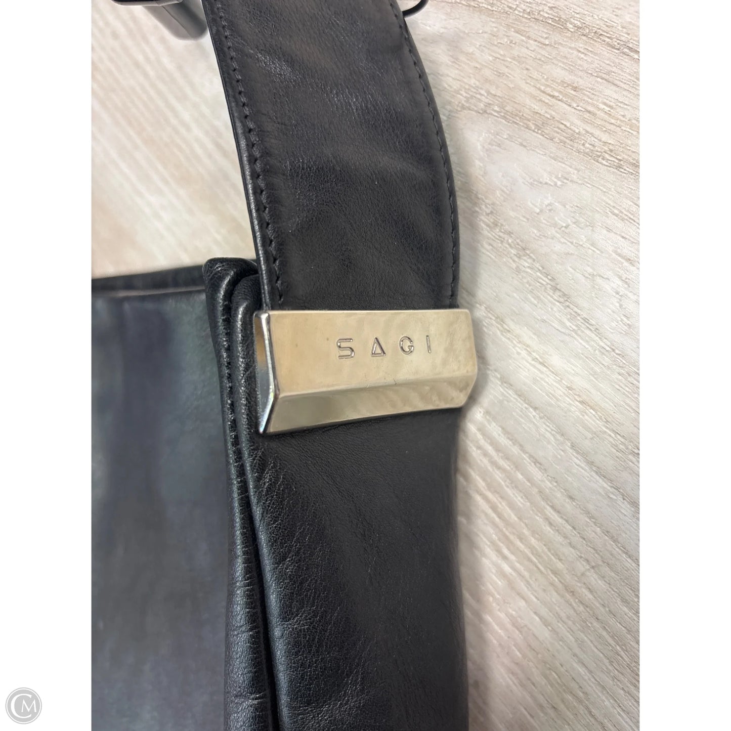 Crossbody Leather By Sagi, Size: Medium