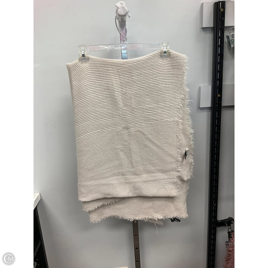 Scarf Winter By Clothes Mentor In Cream