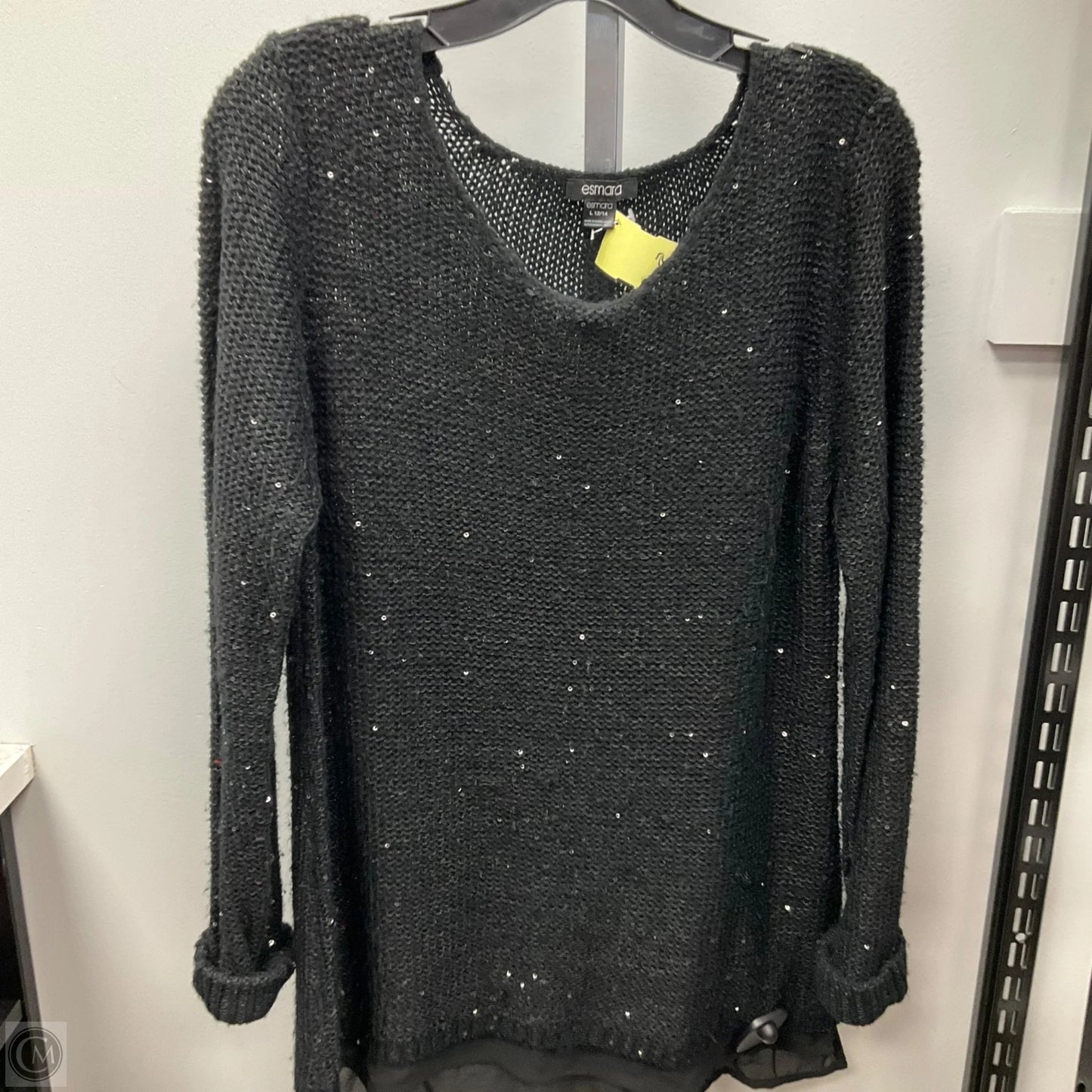 Sweater By Clothes Mentor In Black, Size: L