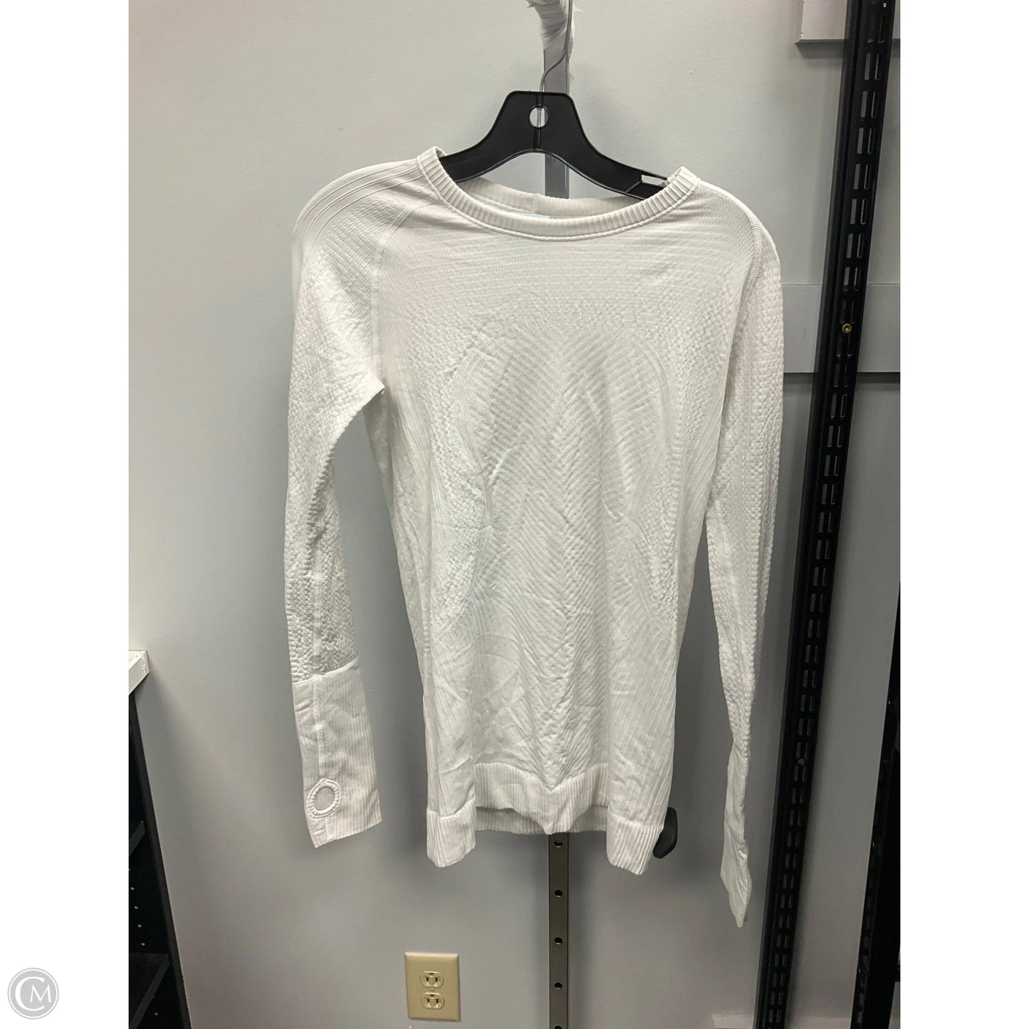 Athletic Top Long Sleeve Crewneck By Lululemon In White, Size: S