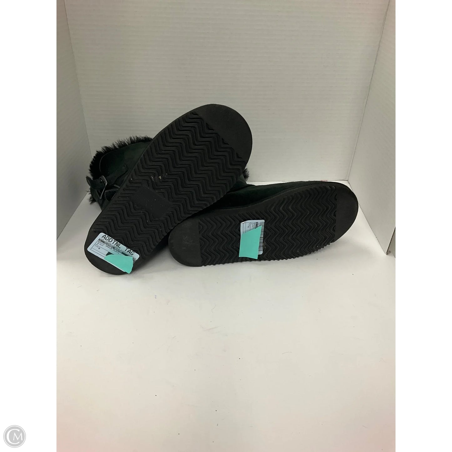 Boots Ankle Flats By Clothes Mentor In Black, Size: 6