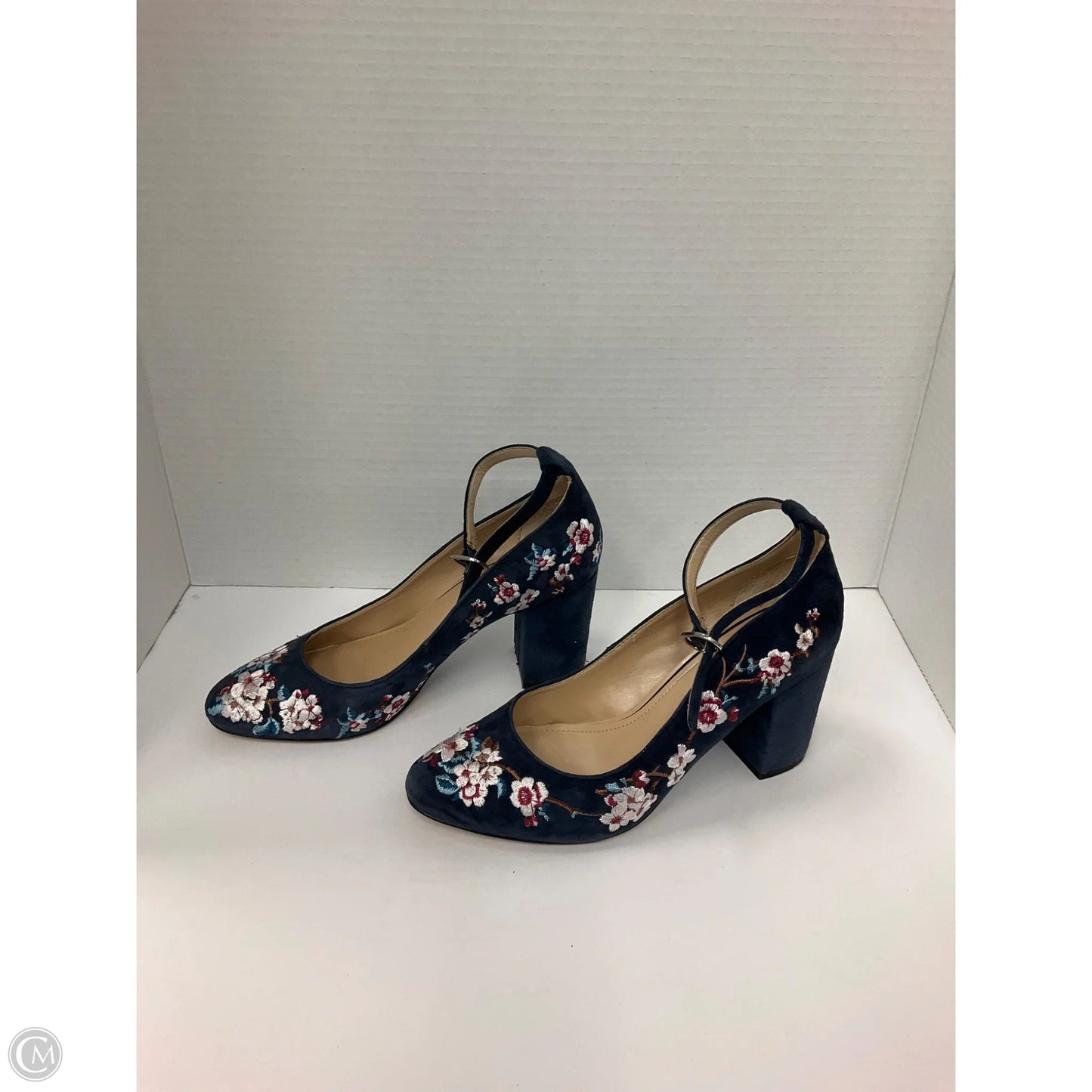 Shoes Heels Block By White House Black Market In Floral Print, Size: 6.5