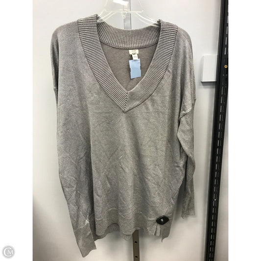 Top Long Sleeve By Clothes Mentor In Silver, Size: L