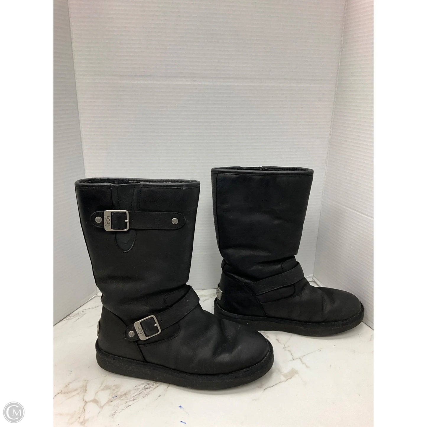 Boots Designer By Ugg In Black, Size: 9