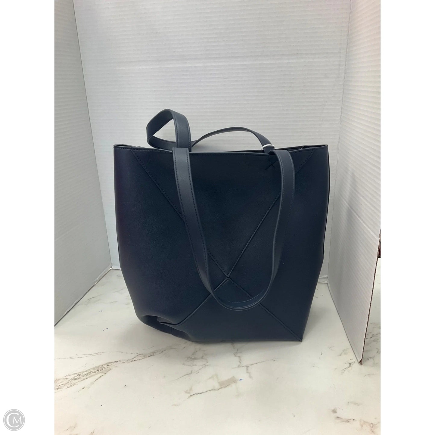 Tote By Walter Baker, Size: Large