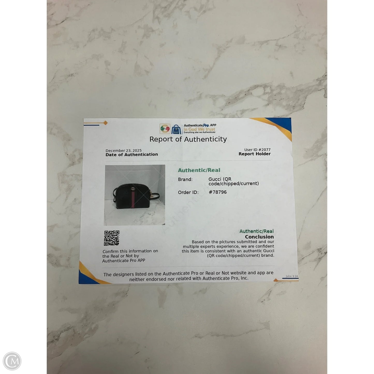 Crossbody Luxury Designer By Gucci, Size: Medium