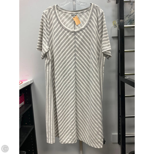Dress Casual Short By Talbots In Striped Pattern, Size: 2x