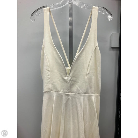 Dress Casual Short By Clothes Mentor In Cream, Size: 1x