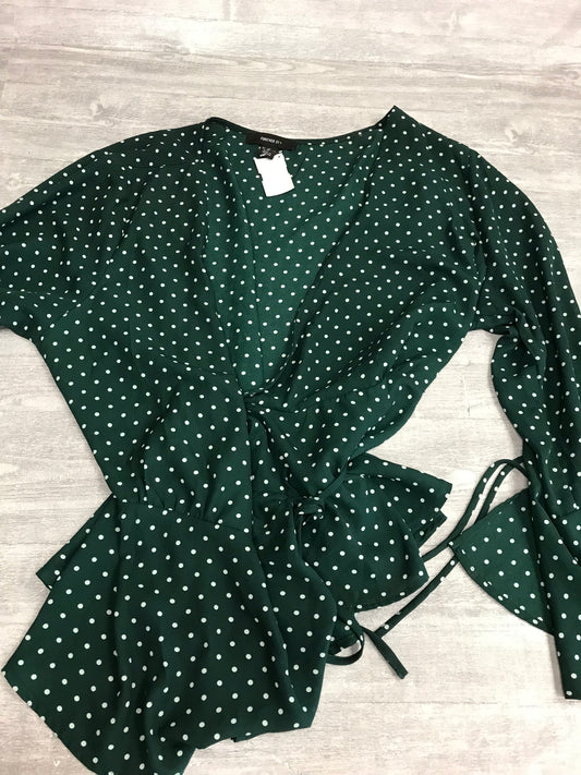 Top Long Sleeve By Forever 21 In Polkadot Pattern, Size: 3x