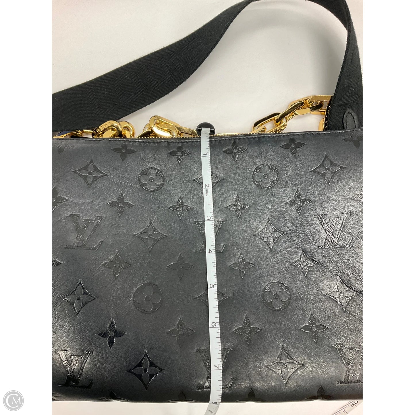 Handbag Luxury Designer By Louis Vuitton, Size: Medium