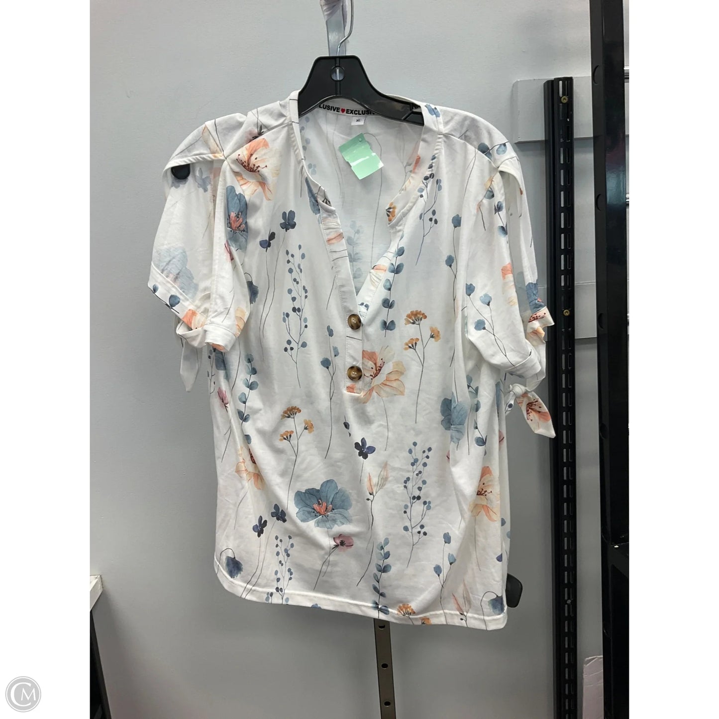 Top Short Sleeve By Exclusive In Floral Print, Size: Xl