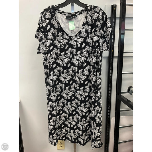 Dress Casual Short By Cynthia Rowley In Black & White, Size: 1x