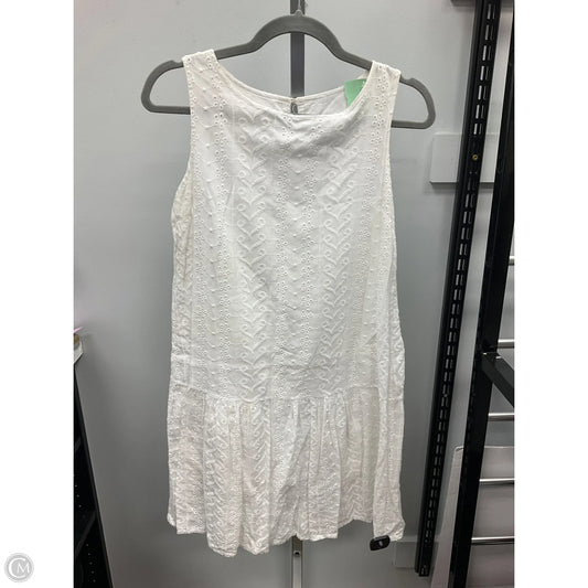 Dress Casual Short By Clothes Mentor In White, Size: M