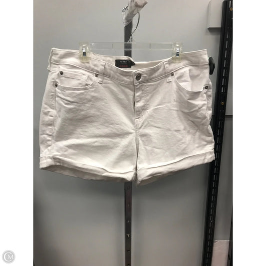 Shorts By Torrid In White Denim, Size: 18