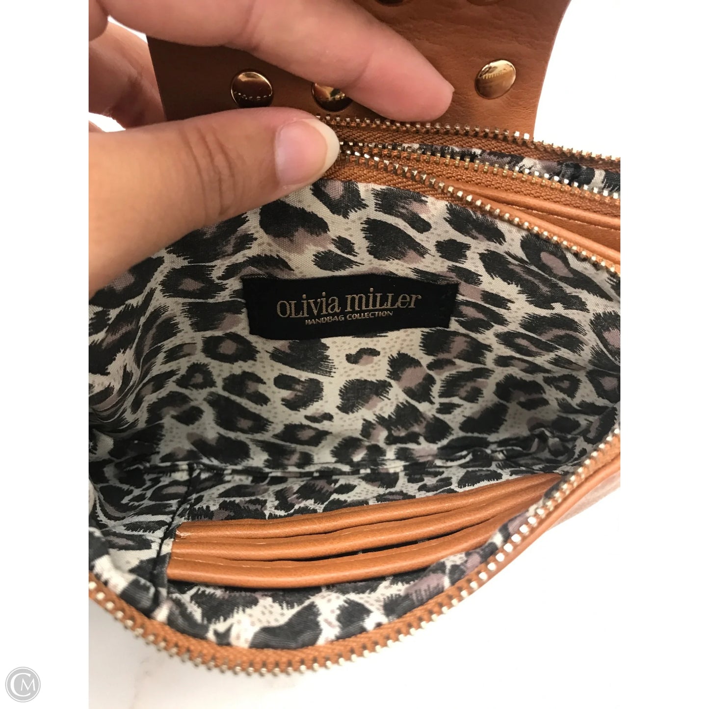 Wristlet By Clothes Mentor, Size: Large