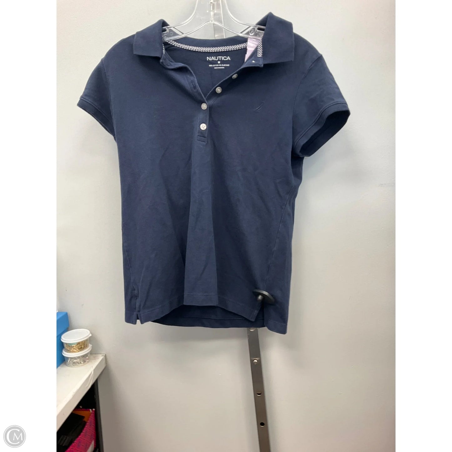 Top Short Sleeve By Nautica In Navy, Size: M