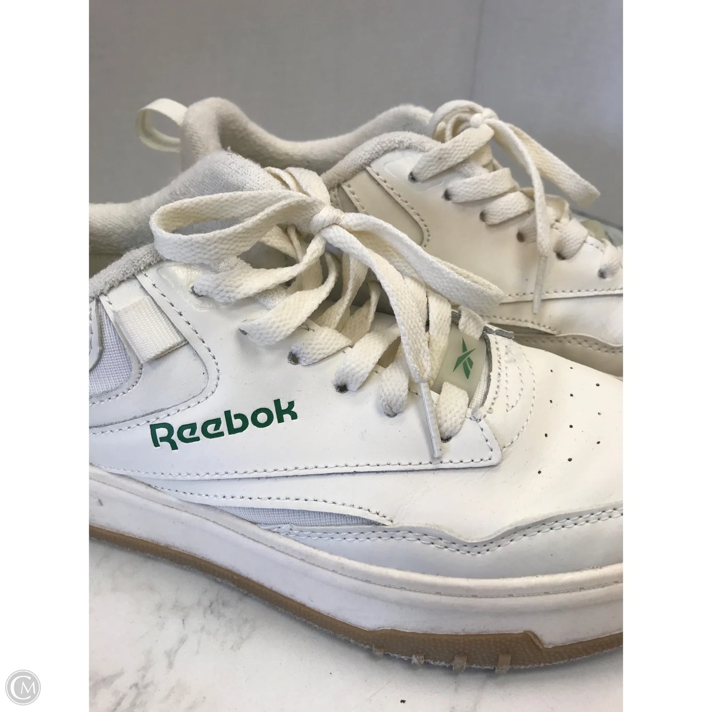 Shoes Sneakers By Reebok In Cream, Size: 7.5