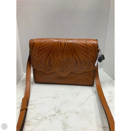 Crossbody Designer By Patricia Nash, Size: Large