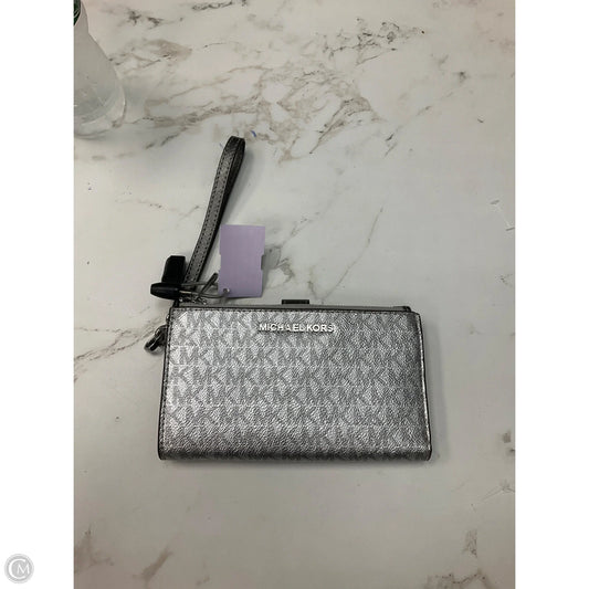 Wristlet Designer By Michael Kors, Size: Large
