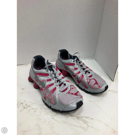 Shoes Athletic By Nike In Grey & Pink, Size: 9