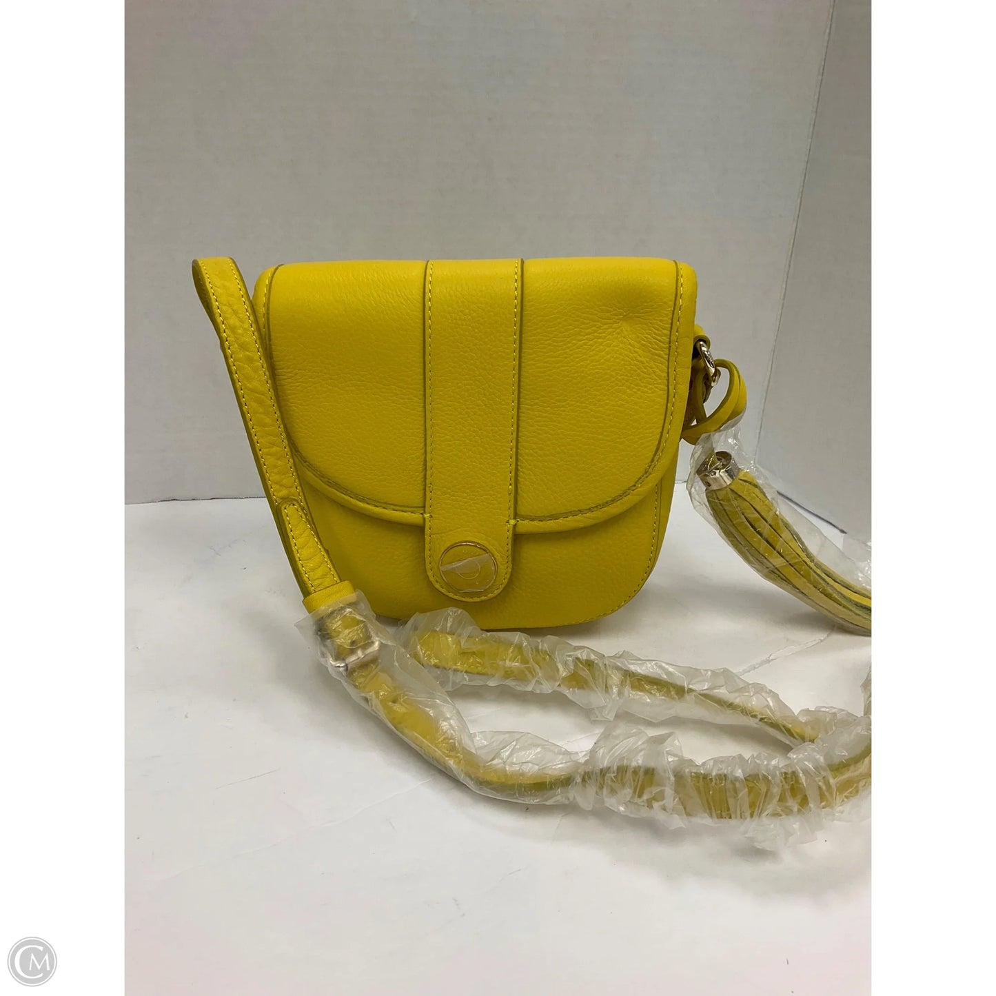 Crossbody By Isaac Mizrahi, Size: Medium