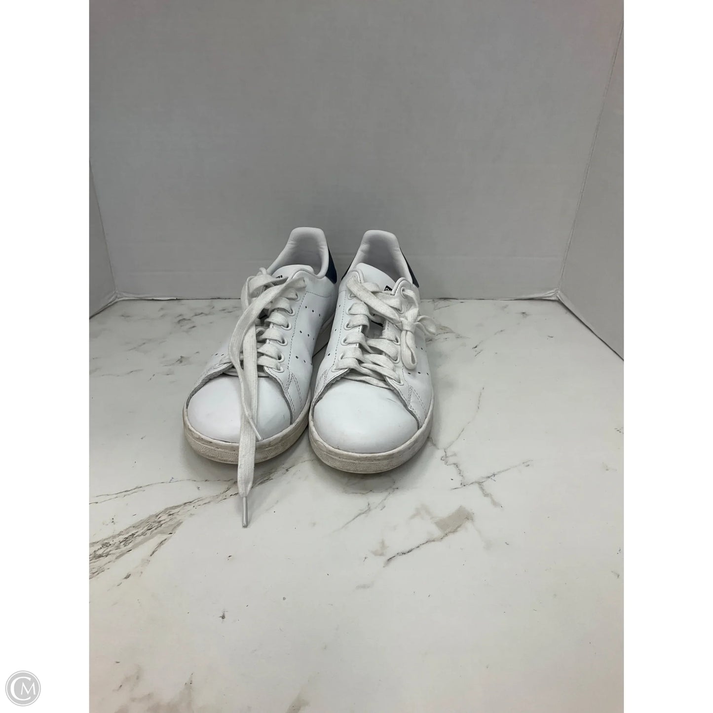 Shoes Sneakers By Adidas In White, Size: 7