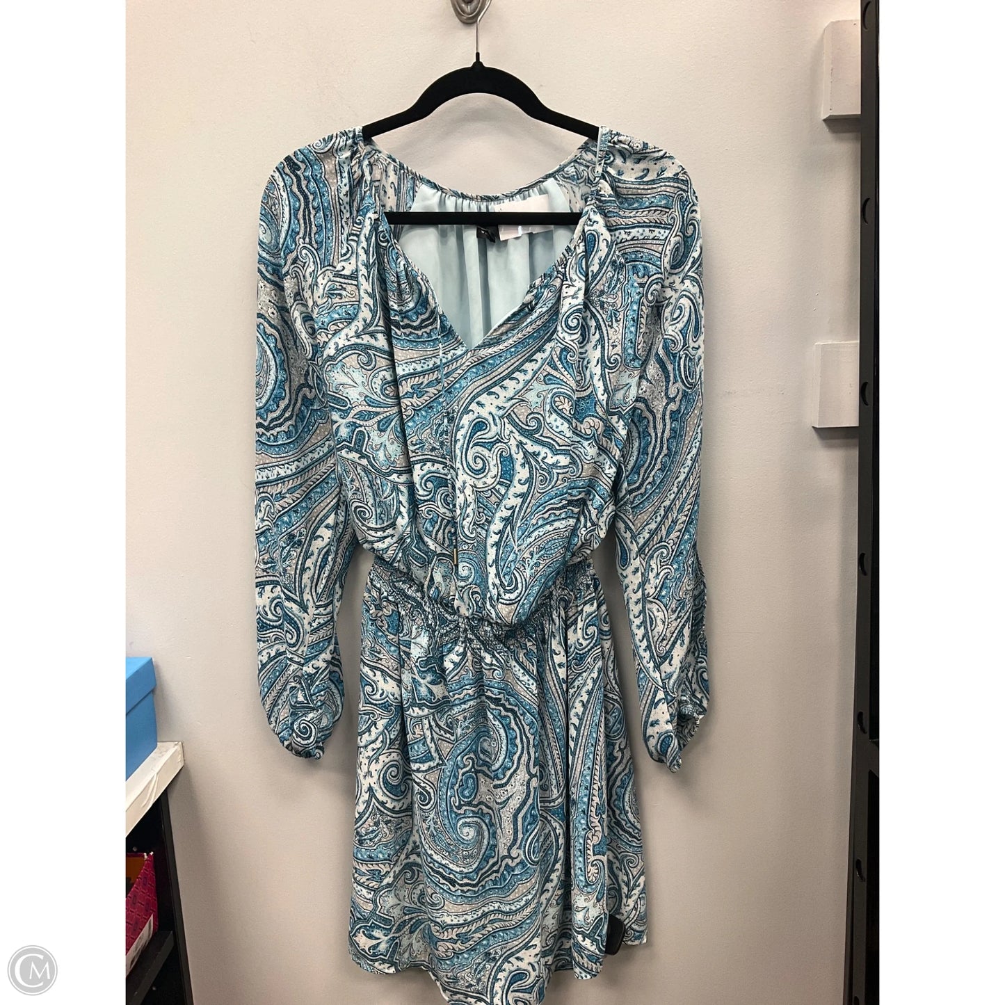 Dress Casual Short By White House Black Market In Blue & Grey, Size: 8