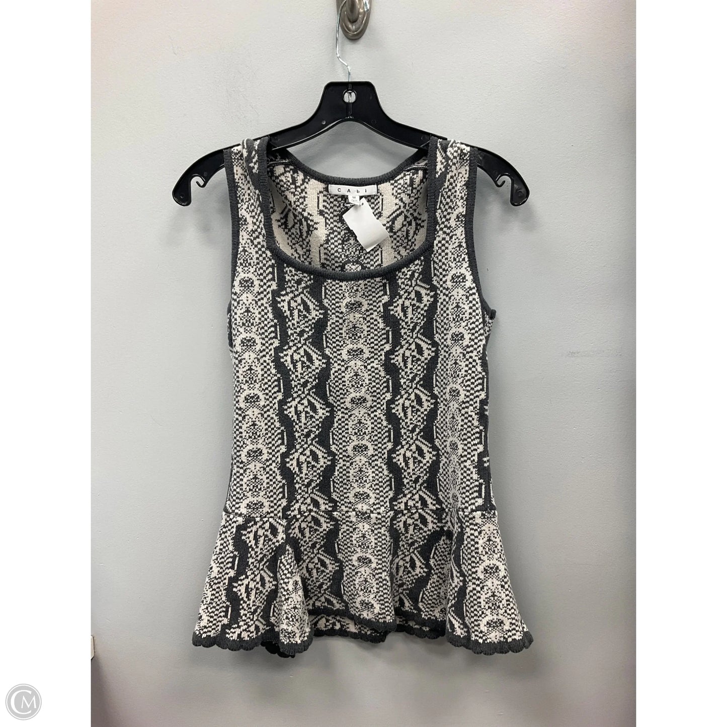 Top Sleeveless By Cabi In Grey & White, Size: M