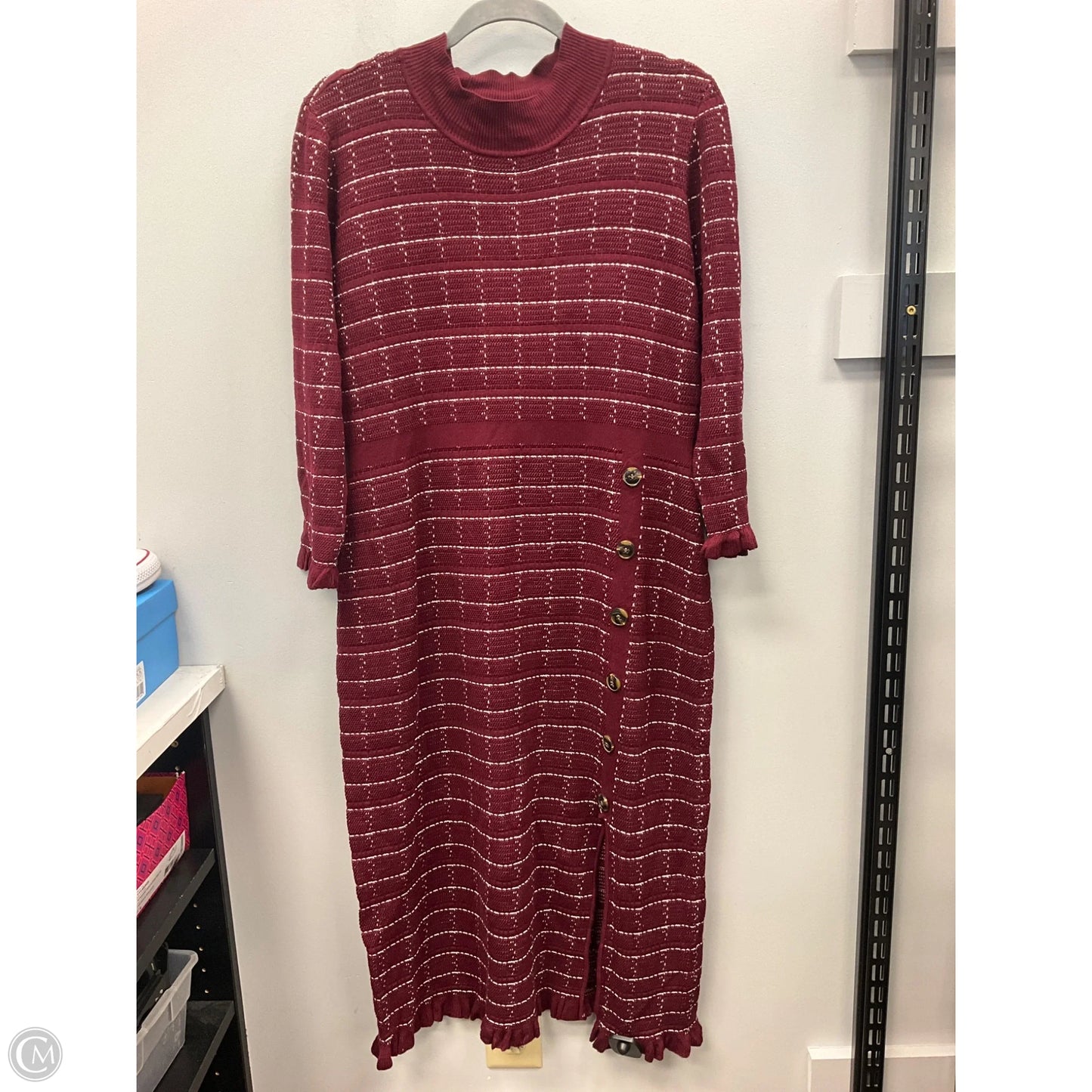 Dress Sweater By Sandra Darren In Maroon, Size: Xl