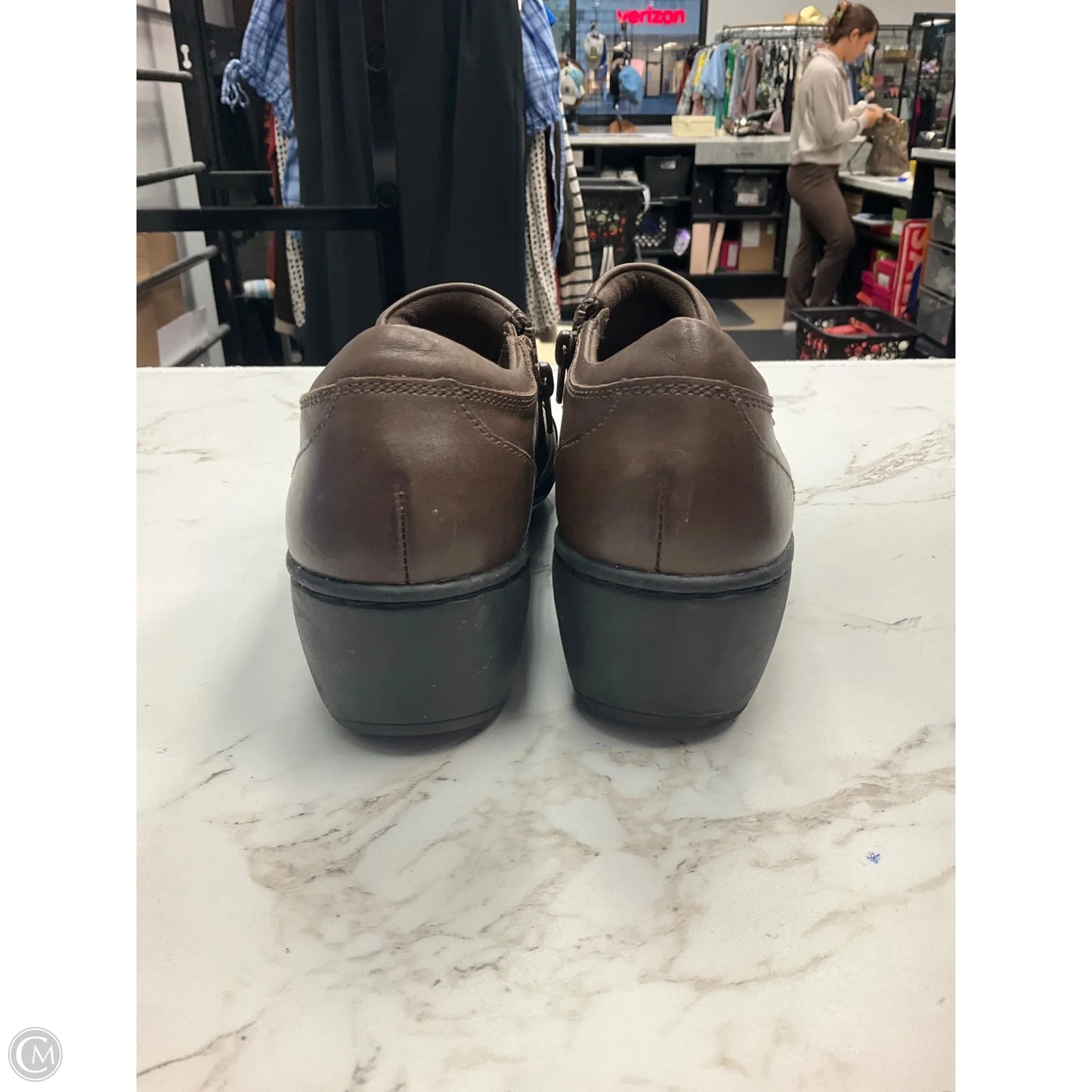 Shoes Heels Block By Clarks In Brown, Size: 10