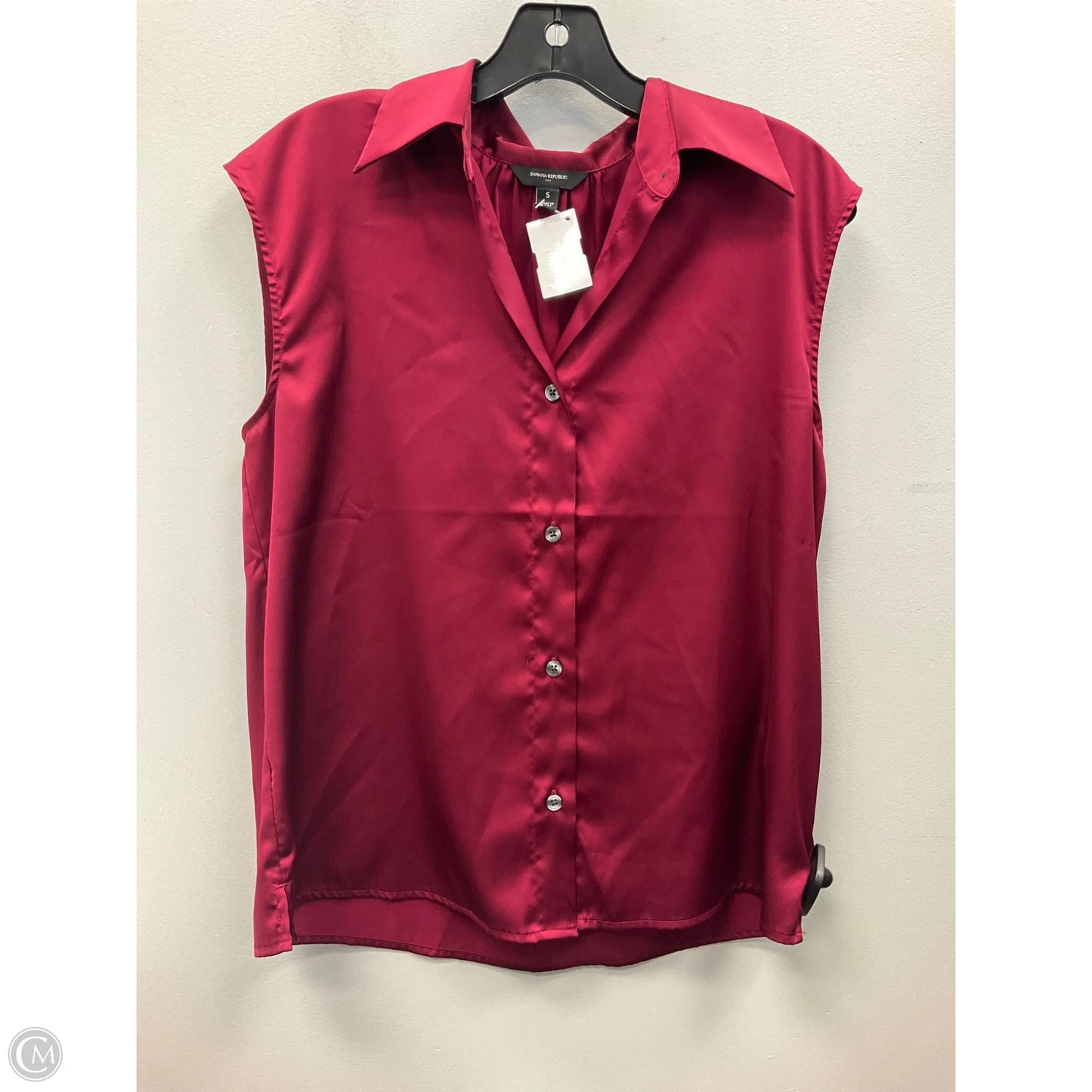 Top Sleeveless By Banana Republic In Maroon, Size: S