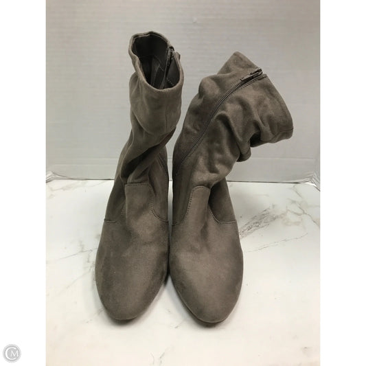 Boots Ankle Heels By Kelly And Katie In Taupe, Size: 8.5