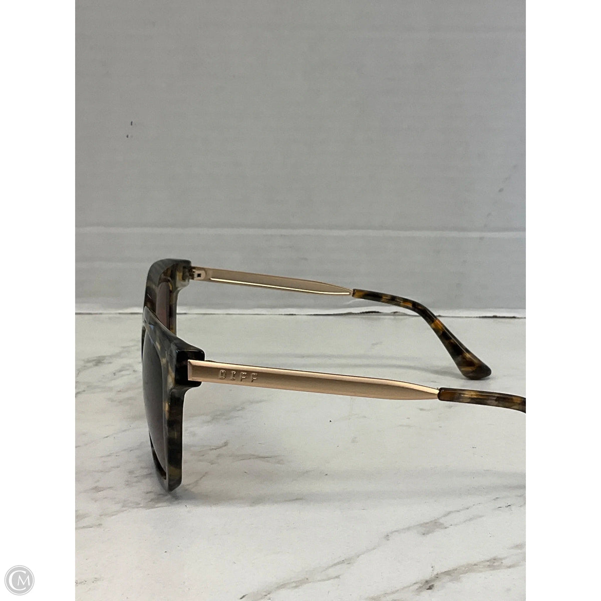 Sunglasses By Diff, Size: