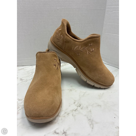 Boots Ankle Flats By Skechers In Tan, Size: 10