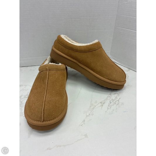Shoes Flats By Clothes Mentor In Tan, Size: 9