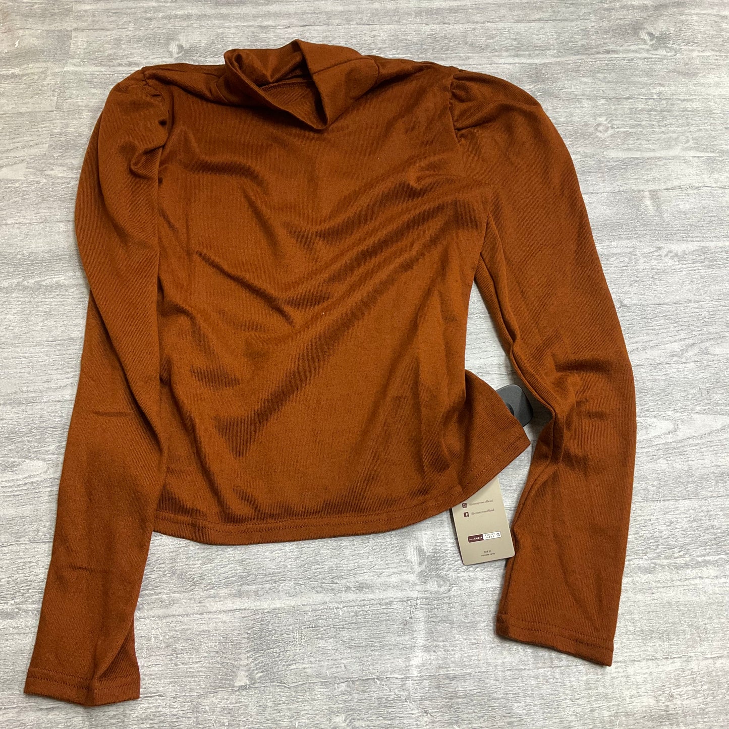 Top Long Sleeve By emery rose In Orange, Size: L